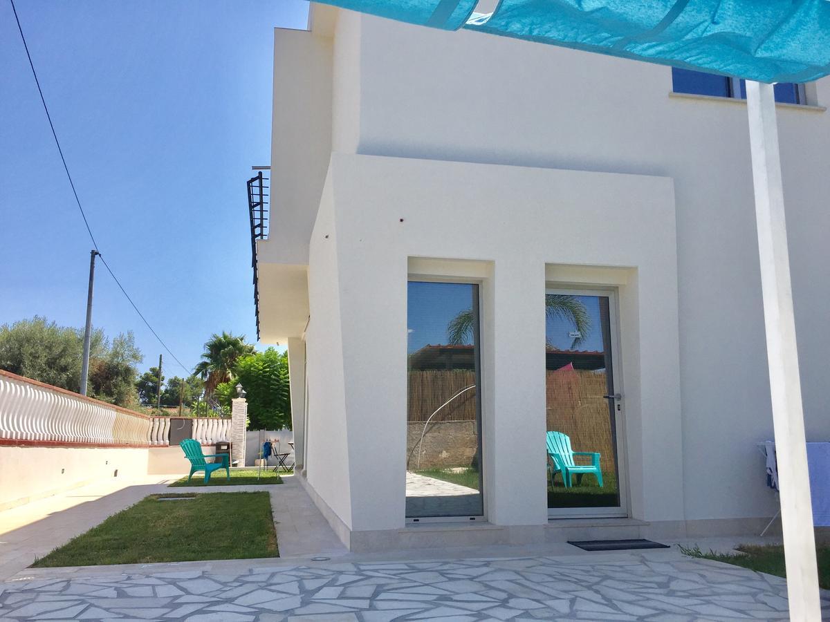 Corte Sveva B&B Affittacamere Авола Экстерьер фото